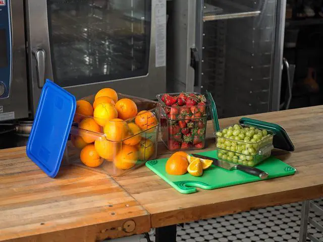 Alt view image 7 of 7 - Squares Polycarbonate Food Storage Container 12 qt 11.13 x 11.13 x 8.25 Clear Plastic 1195407