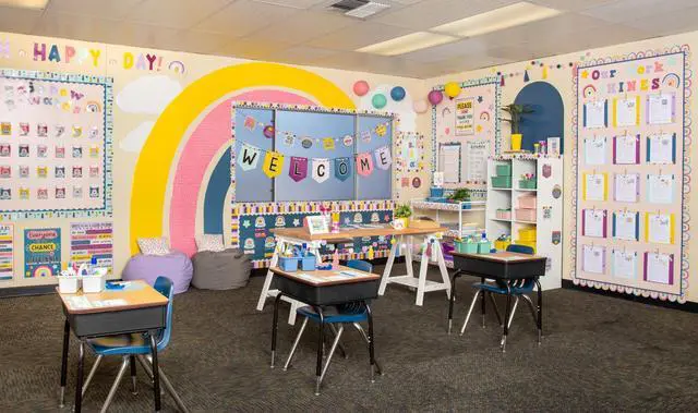 Alt view image 9 of 13 - Teacher Created Resources Better Than PaperRoll TCR77373