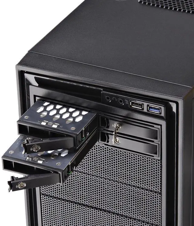 Alt view image 6 of 8 - StarTech 4-Bay Backplane for 2.5" U.2 (SFF-8639) HDD/SSDs 4U2525-SAS-BACKPLANE