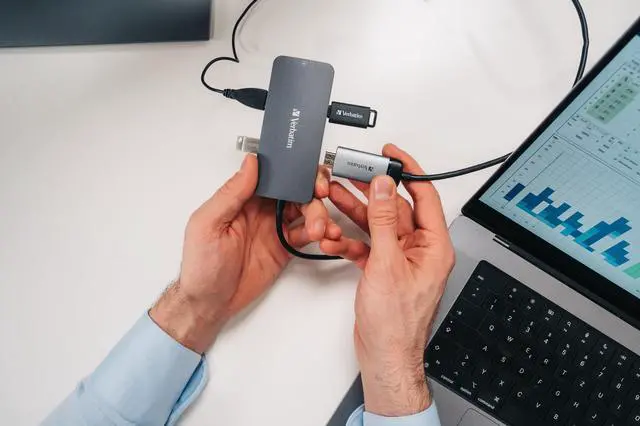 Alt view image 10 of 12 - Verbatim USB-C Pro Multiport Hub CMH 05 - 5 Ports - for Notebook/Monitor/Desktop PC - Charging Capability - USB Type C - 4K - 3840 x 2160 - 3 x USB Ports - 2 x USB Type-A Ports - USB Type-A