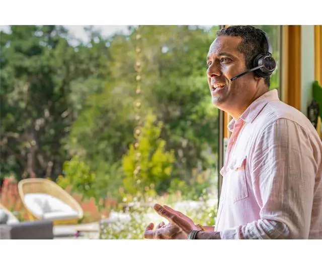 Alt view image 3 of 7 - Poly Voyager 4320-M Binaural On-Ear Wireless Headset w/ BT700 7E2M1AAABA
