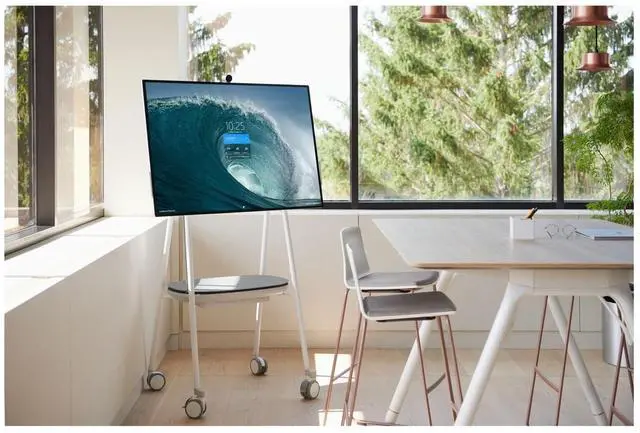 Alt view image 3 of 7 - APC Smart-UPS Charge Mobile Battery For Microsoft Surface Hub 2