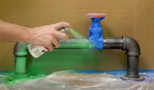 Alt view image 5 of 5 - Industrial Choice 1600 System Multi-Purpose Enamel Spray Paint Gloss Black 12 oz Aerosol Can 6/Carton 1679830V