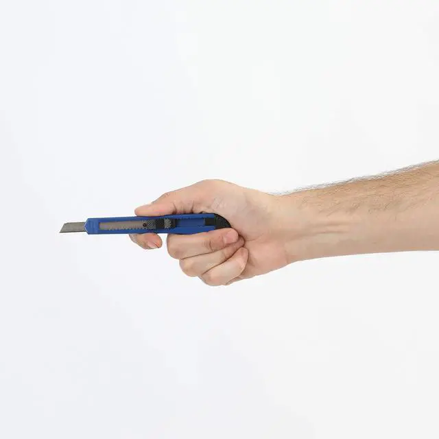 Alt view image 5 of 6 - Snap-Off Utility Knife 9 mm Blade 5" Plastic Handle Blue SBK3