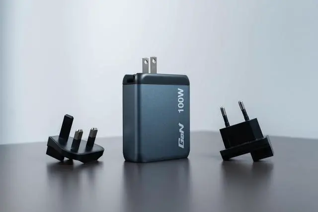 Alt view image 3 of 8 - Verbatim GNC-100 100W 4-Port GaN Wall Charger, Black 32202