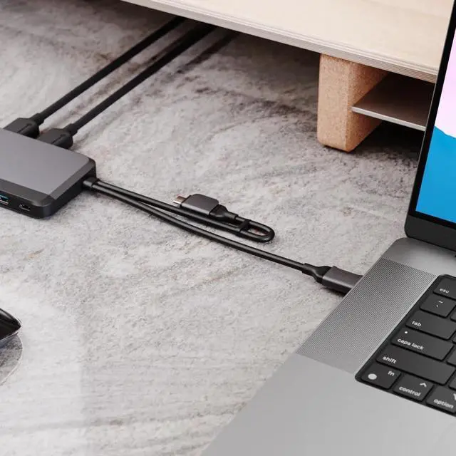 Alt view image 5 of 5 - Alogic 10-in-1 USB-C MacBook Dock U2CXHDGR