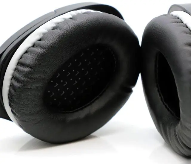 Alt view image 12 of 12 - AVID AE-79 Over-Ear passive Noise Reduction USB Headset - 2AE79KUSB (Black)
