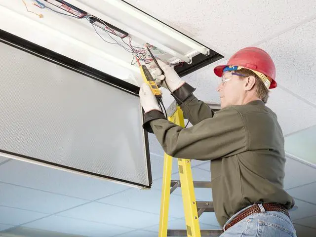 Alt view image 10 of 11 - Fluke T+Pro Electrical Tester