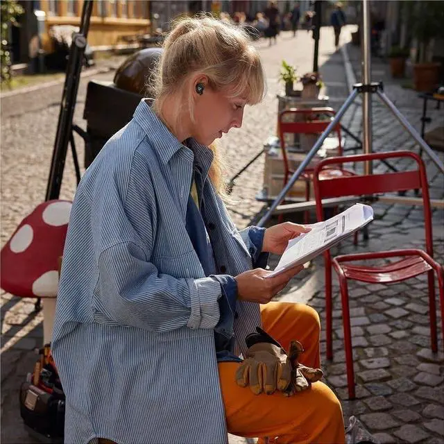 Alt view image 3 of 14 - Poly Voyager Free 20 True Wireless Earbuds +Basic Charge Case 946C3AA#ABA - Black