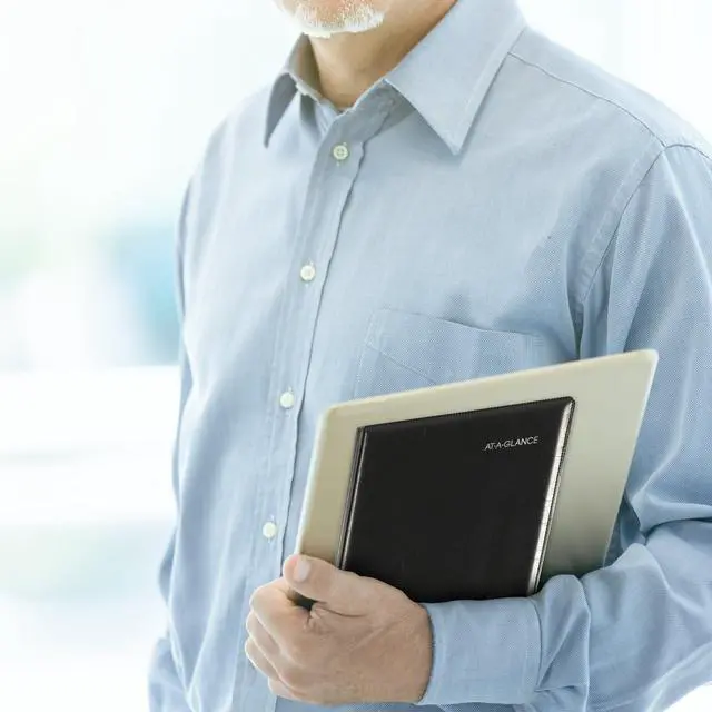 Alt view image 5 of 7 - At-A-Glance Executive Weekly/Monthly Planner 8 3/4 x 6 7/8 Black 2026 G54500