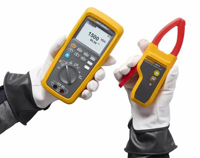 Alt view image 3 of 5 - CAT III 1500V SOLAR KIT 283FC TRMS DMM A283FC CLAMP MC4 FLUKE283FCPV