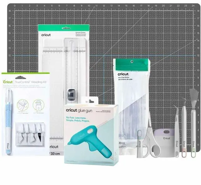 Main image of cricut Glue Gun Essentials Bundle 8001851