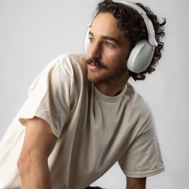 Alt view image 5 of 7 - Skullcandy Hesh 360 Wireless Over-Ear Bluetooth Headphones - Bone
