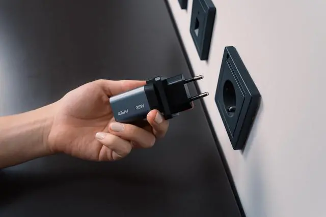 Alt view image 12 of 19 - Verbatim 35W 2-Port GaN Wall Charger - 35 W - 120 V AC, 230 V AC Input - 1
