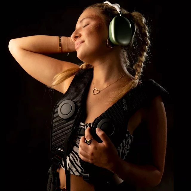 Alt view image 6 of 6 - Woojer Haptic Vest 3 For Games, Music, Movies, VR & Wellness WJRV3-101, Black