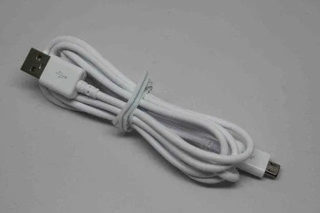 Alt view image 2 of 4 - OEM Samsung USB Data Charging Cable for Galaxy S2, S3, S4 - White - ECB1DU4EWE