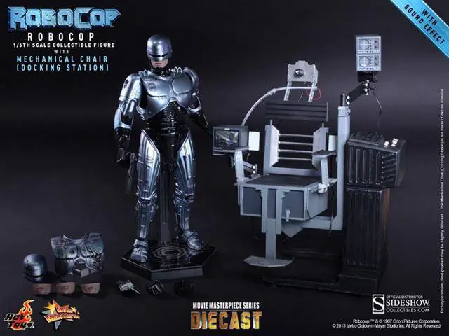 Alt view image 2 of 10 - RoboCop 1:6 Movie Masterpiece Figure with Docking Station