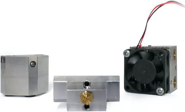 Alt view image 2 of 4 - Genuine E3D Cyclops+ Switching HotEnd - 12V, Water-Cooled