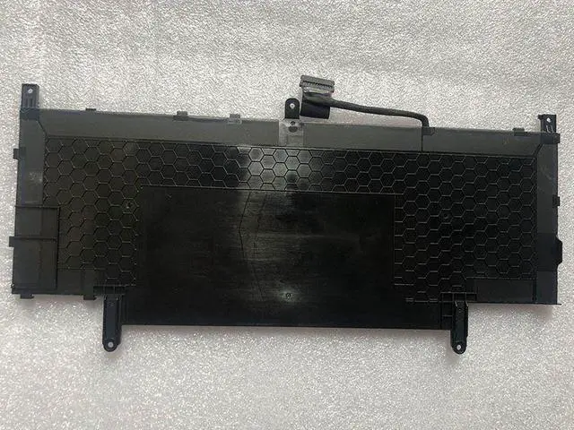 Alt view image 2 of 2 - 48.5WH V5K68 battery for DELL Latitude 9510 9520 2-in-1 Series 21CP4/60/81-2