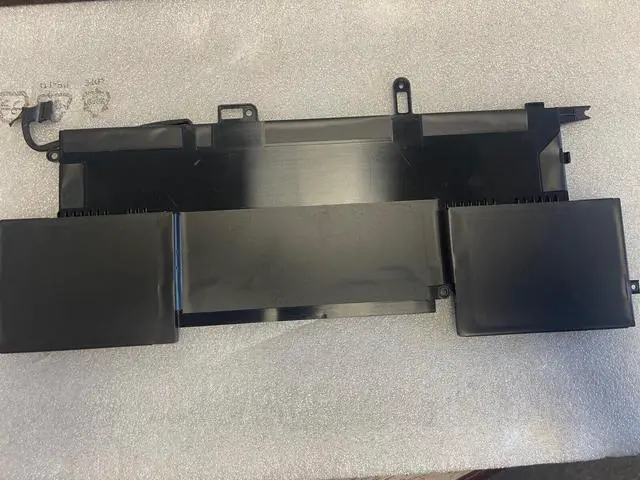 Alt view image 3 of 3 - 78WH 7146W battery for DELL Latitude 7400 2-in-1 Notebook