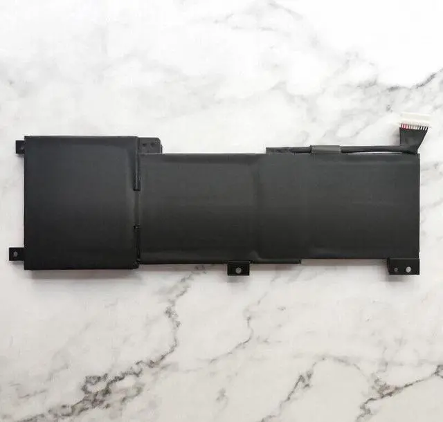 Alt view image 3 of 3 - 46WH SQU-1723 battery for AORUS 15-XA 15-WA 15-W9 15-SA 15 GIGABYTE