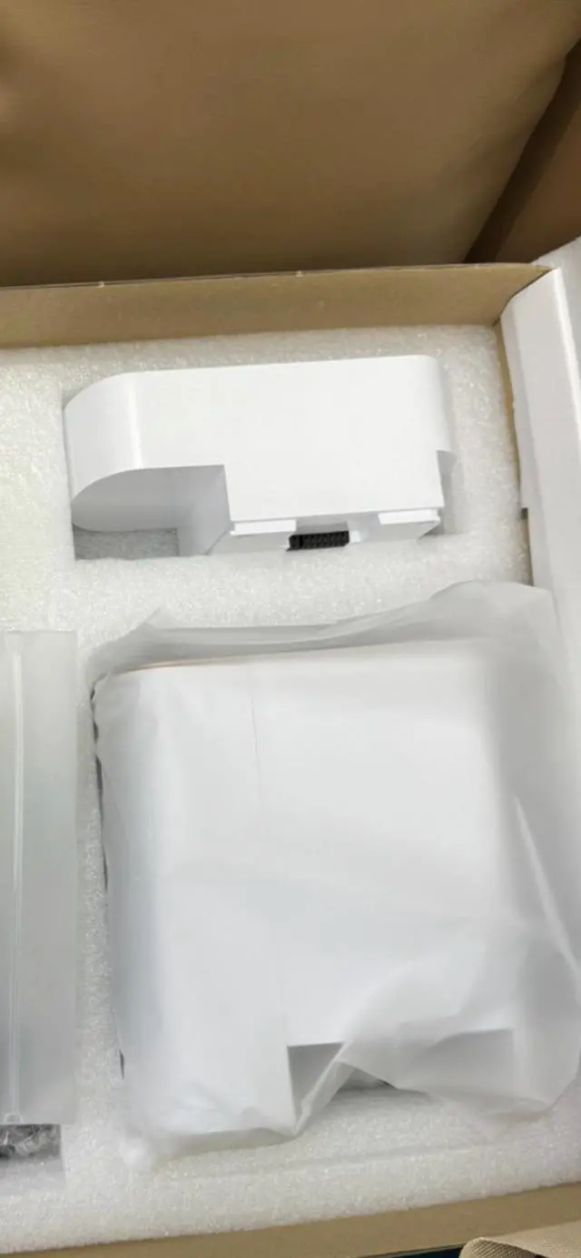 Alt view image 2 of 2 - Kestrel BA-K202/BA-K200 147Wh Li-Ion Battery  10+ Hours Runtime for S-TK/S-TS/S-TD Portable Oxygen Concentrators