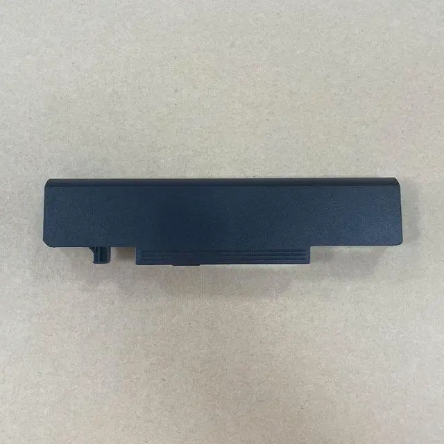 Alt view image 2 of 3 - 4400mAh 11.1V 6-Cell Li-ion Battery for Lenovo IdeaPad Y460/Y560/G460/G470/V360/Z460 - Replaces 57Y6567 L09N6D16 121000916