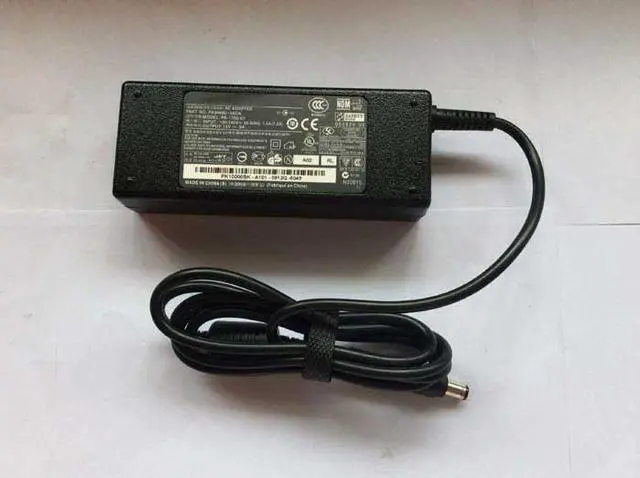 Main image of AC ADAPTER 15V 5A 75W for Toshiba Satellite 2805-S202, 2805-S301, 2805-S302, 2805-S401, 2805-S402, 2805-S503,