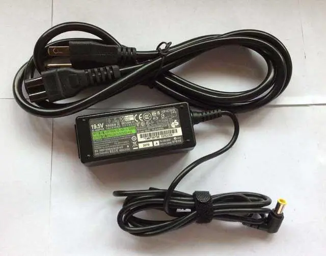 Main image of Charger Adapter Power Supply 19.5V 2A 40W for SONY PCG-700, PCG-705, PCG-707, PCG-707C