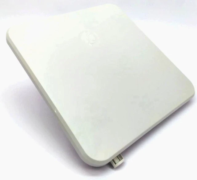 Main image of Cambium UHD PRO Outdoor Ethernet Bridge-in-a-Box UHD PRO Wireless C058901C901B