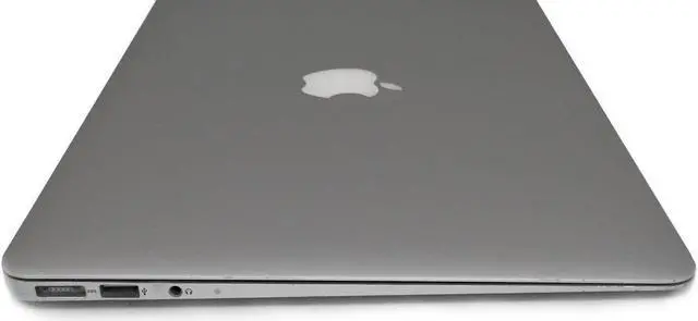 Alt view image 12 of 20 - Apple MacBook Air "Core i5" 1.8GHz 13.3" 4GB RAM, 128GB of Solid State Drive (MD231LL/A)