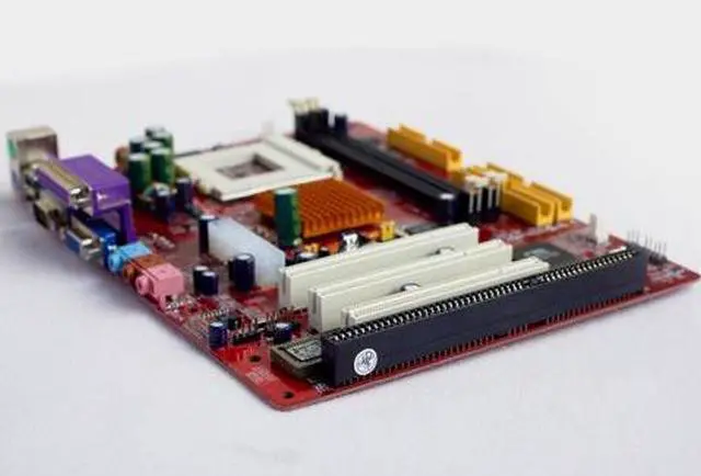 Main image of Roby Technology VIA8601T-ISA mATX 3 PCI Mother board,Chipset VIA8601T ,Socket 370 Pentium 3,Celeron 2/3 CPU,2 SDRAM Slots (#F8601T01)