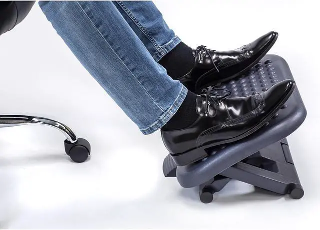 Alt view image 13 of 14 - Mount-It! Ergonomic Footrest - Adjustable Height & Angle