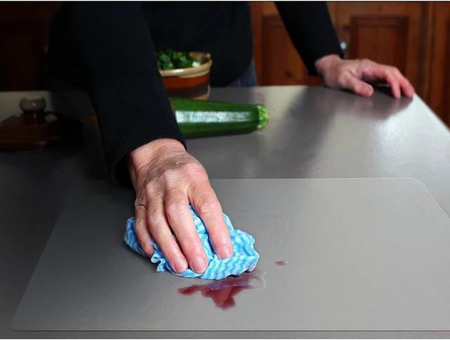 Alt view image 5 of 9 - Cleartex Floortex Hometex 12" x 18" Vinyl Place Mats Fresh Mist 4/Pack (FPHMPM3046EV4)