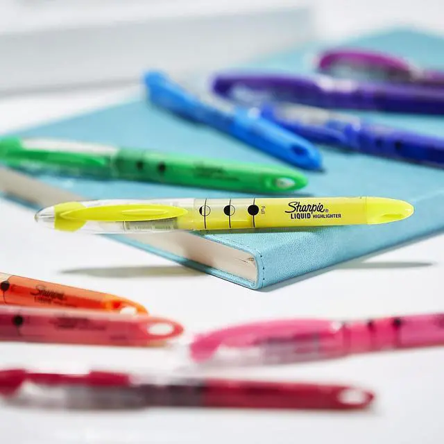 Alt view image 5 of 7 - Sharpie S-Gel Retractable Gel Pen Fine Point Blue Ink 4/Pack (2116200)