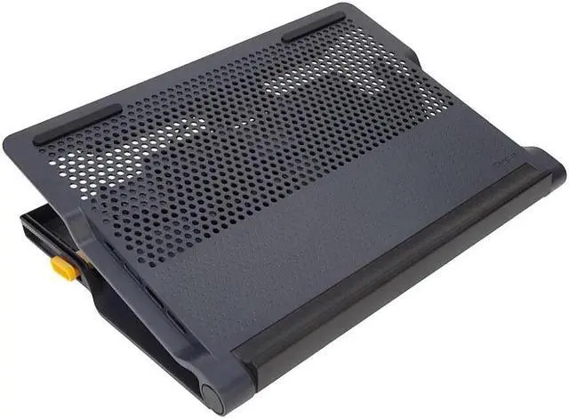 Alt view image 15 of 20 - Targus Chill Mat + with 4-Port Hub - AWE81US
