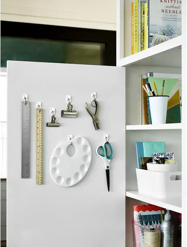 Alt view image 7 of 8 - Command Small Wire Hooks White 22 Hooks/Pack (17067-22NA)