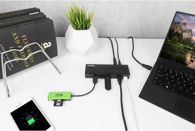 Alt view image 6 of 14 - Plugable 7-Port USB 3.0 Hub with 36W Power Adapter