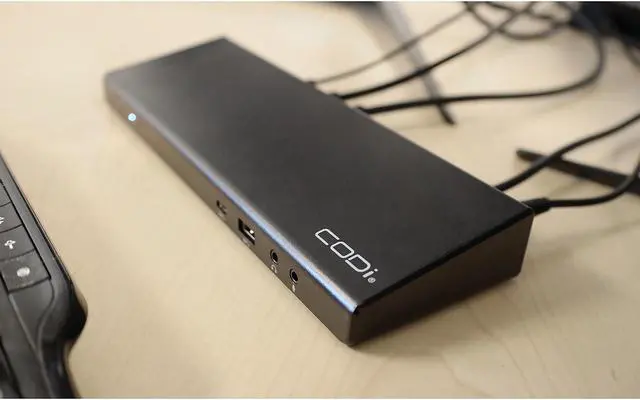 Alt view image 20 of 20 - CODi A01080 USB-C Multiport Triple 4K Display Docking Station