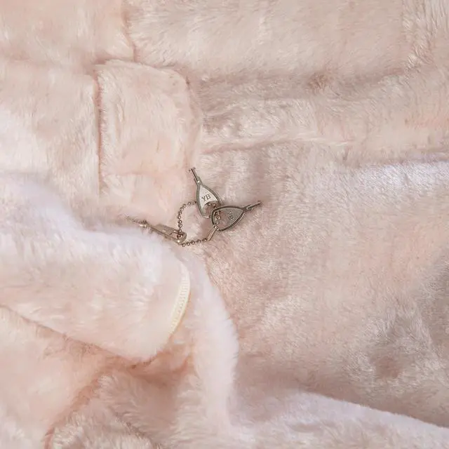 Alt view image 5 of 14 - Flash Furniture Dillon Furry Refillable Bean Bag Chair Blush (DGBEANSMFURBLS)