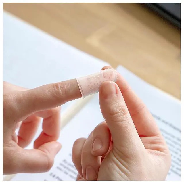 Alt view image 3 of 7 - Lee Assorted Sizes Fingertips Clear 12/Pack (LEE41410)