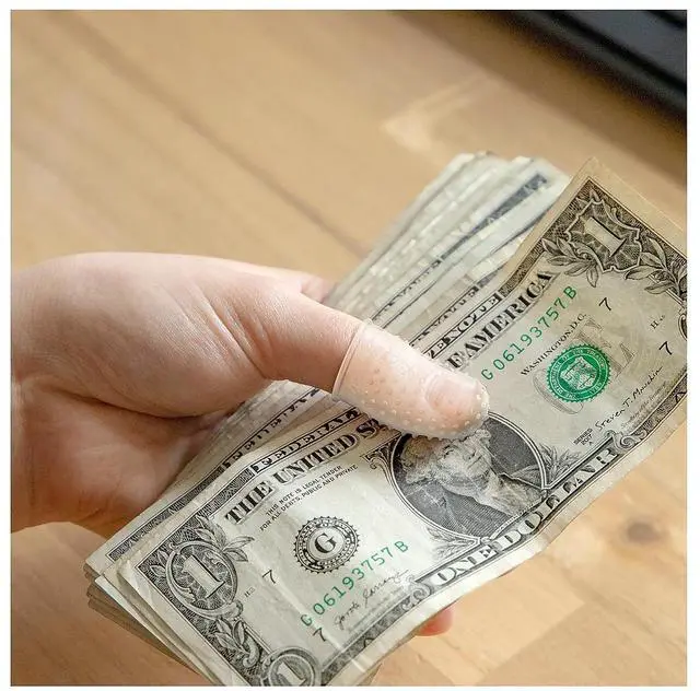 Alt view image 4 of 7 - Lee Assorted Sizes Fingertips Clear 12/Pack (LEE41410)