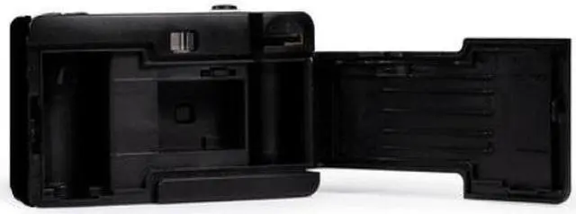 Alt view image 3 of 10 - Ilford Sprite 35-II Reusable 35mm Analog Film Camera (Green and Black) 2005172