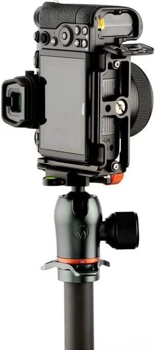 Alt view image 13 of 16 - 3 Legged Thing Zelda Dedicated L-Bracket for Nikon Z Series Cameras, Slate Grey