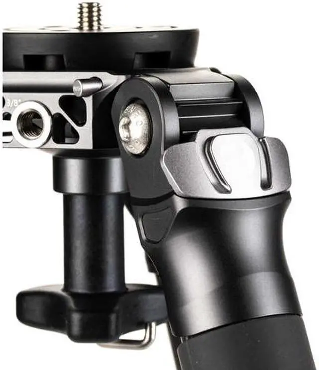Alt view image 5 of 14 - Benro Mammoth Carbon Fiber Tripod TMTH44C