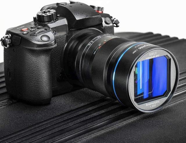 Alt view image 7 of 11 - Sirui 35mm f/1.8 Anamorphic 1.33X Lens for MFT #SR35-M