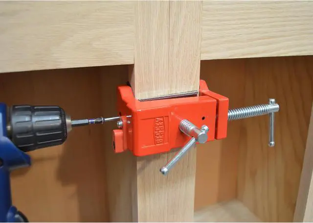 Alt view image 2 of 5 - Bessey Cabinetry Face Frame Clamp, 600 Nominal Clamping Pressure   BES8511