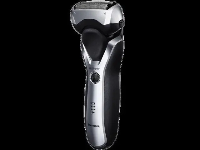 Main image of Panasonic ES-RT97-S Arc3 Electric Shaver & Trimmer with Automatic Clean & Charge Station