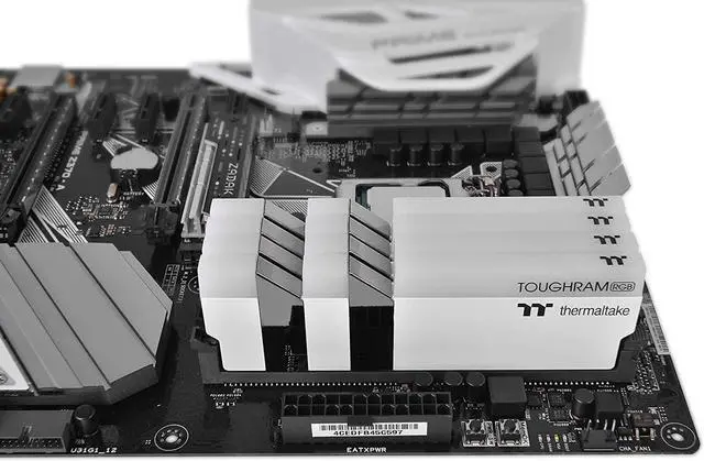 Alt view image 7 of 14 - Thermaltake TOUGHRAM RGB 16GB (2 x 8GB) 288-Pin DDR4 4400MHz (PC4 35200) Desktop Memory - White R022D408GX2-4400C19A