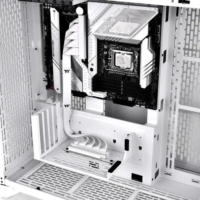 Alt view image 5 of 5 - Thermaltake PCIe 4.0 Dual 90°Degree Connectors Riser Cable White 16Gbps High-Speed Transmission 400mm EMI Shielding AC-077-CO6OTN-C1